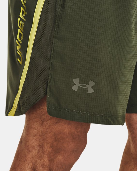 Men's UA Launch 7'' Graphic Shorts in Green image number 3